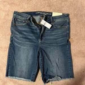 American Eagle Outfitters size 14 Bermuda Short NWT